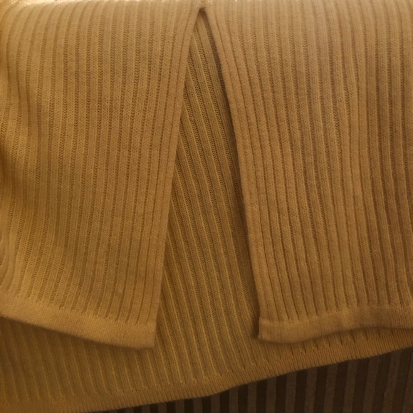 Stefano Basics Soft Yellow Sweater L - Picture 6 of 7